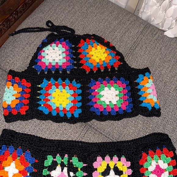 ADONIS colorful crochet set perfect for summer - Picture 2 of 5